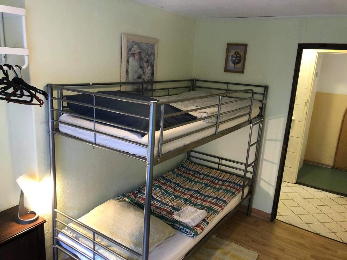 U Szermierzy Vandrarhem Wrocław Exteriör bild